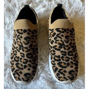 Steve Madden Cheetah Women's Slip On Shoes Size 8